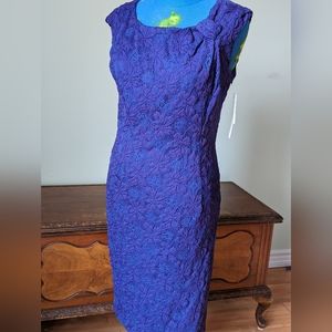 Women's Evan Picone Purple floral tone one tone dress.